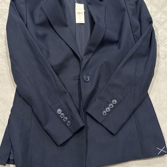 LOFT Blazer Jacket. - Picture 11 of 16